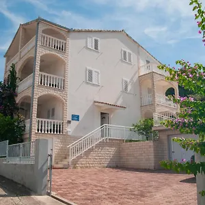  Apartament Mia
