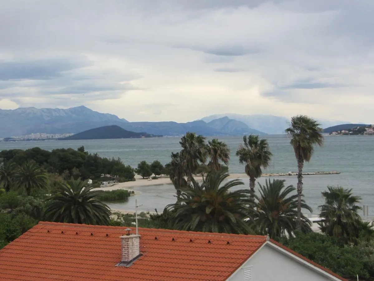 Apartments Nika Trogir