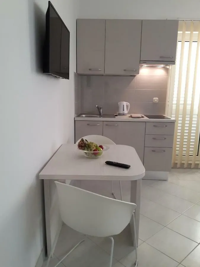 Apartments Nika Trogir