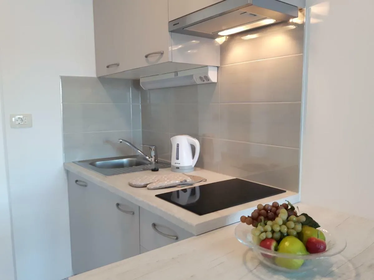 Apartments Nika Trogir